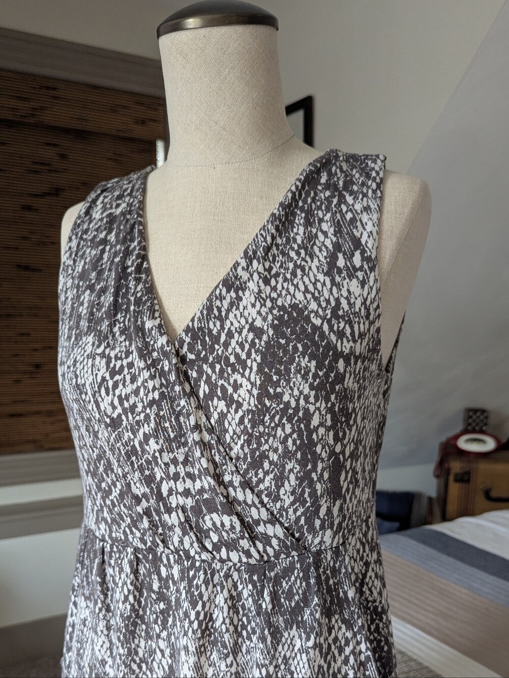Garnet Hill Wrap Style Dress